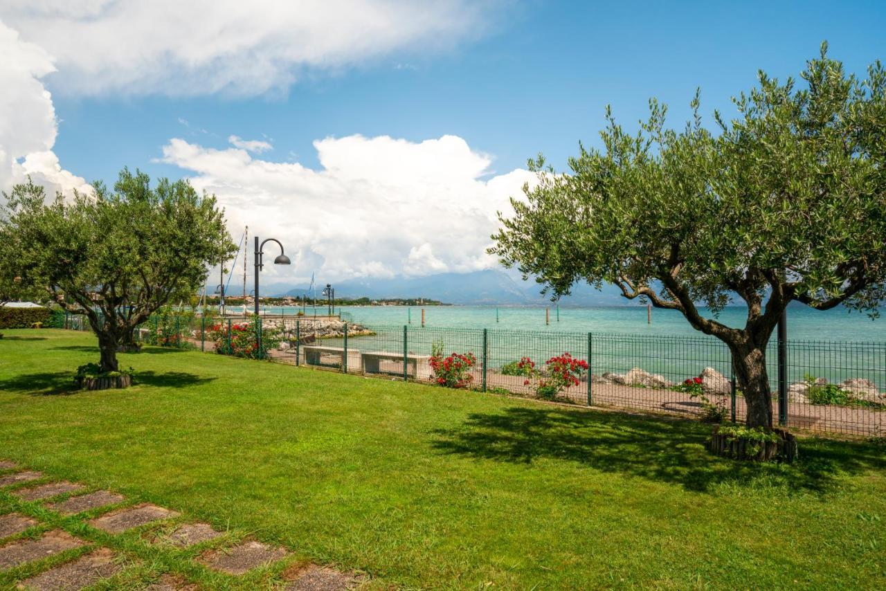 Vista - Lake & Pool Sirmione Dış mekan fotoğraf